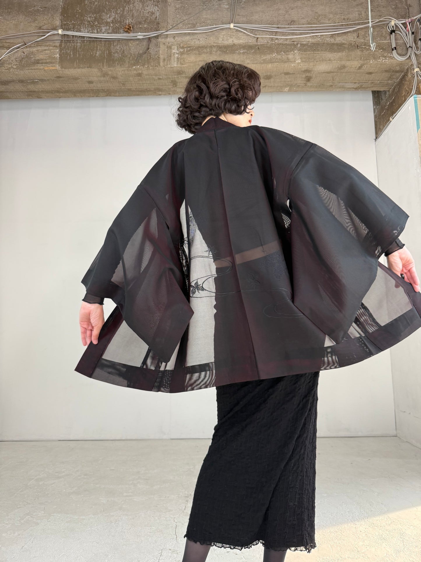 VINTAGE BLACK HAORI SHEER “sha, red, ryusui"