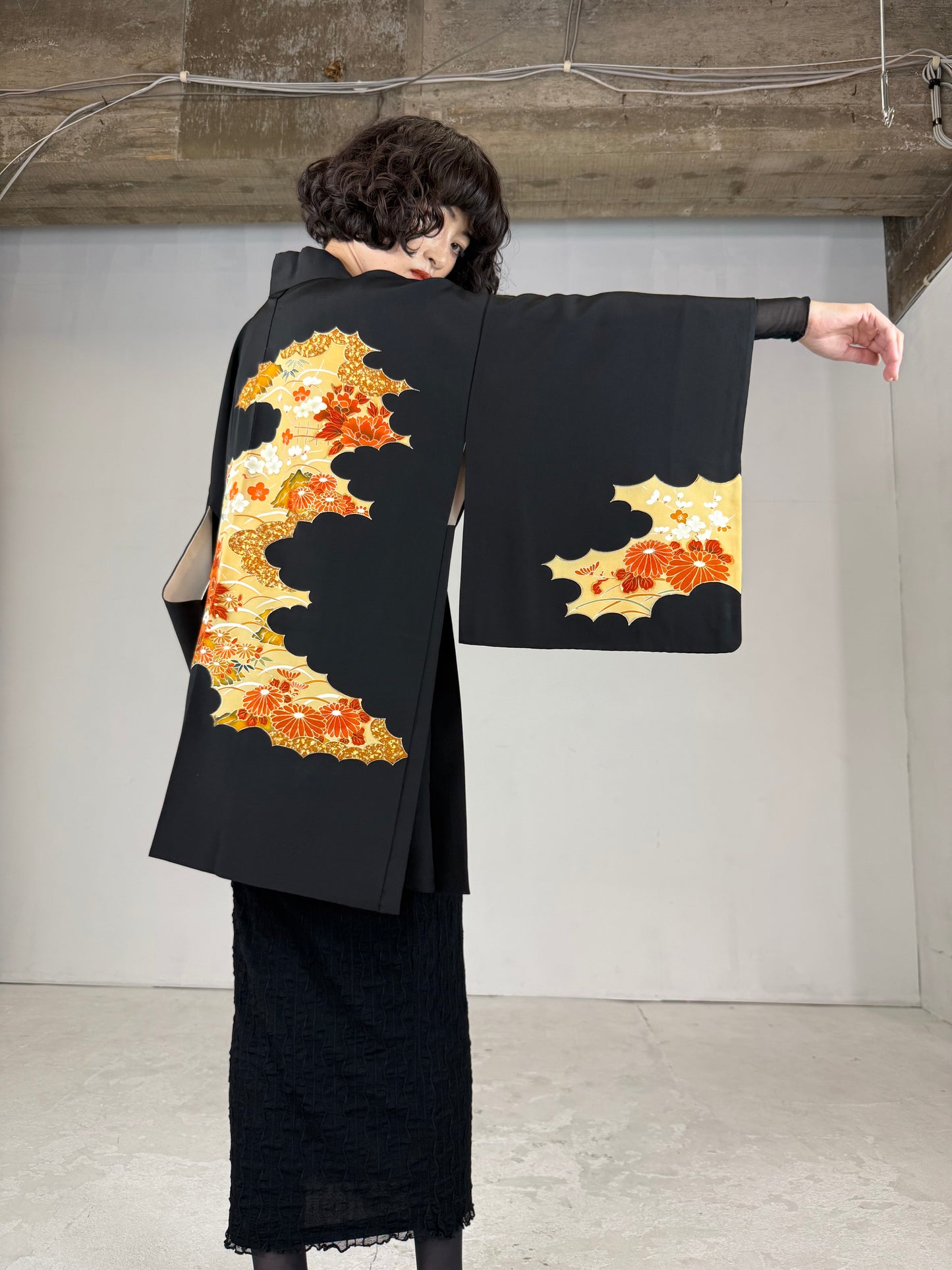 VINTAGE BLACK HAORI "shikinohana"