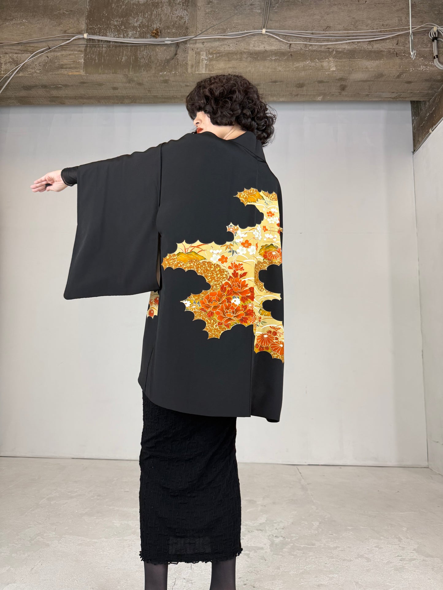 VINTAGE BLACK HAORI "shikinohana"