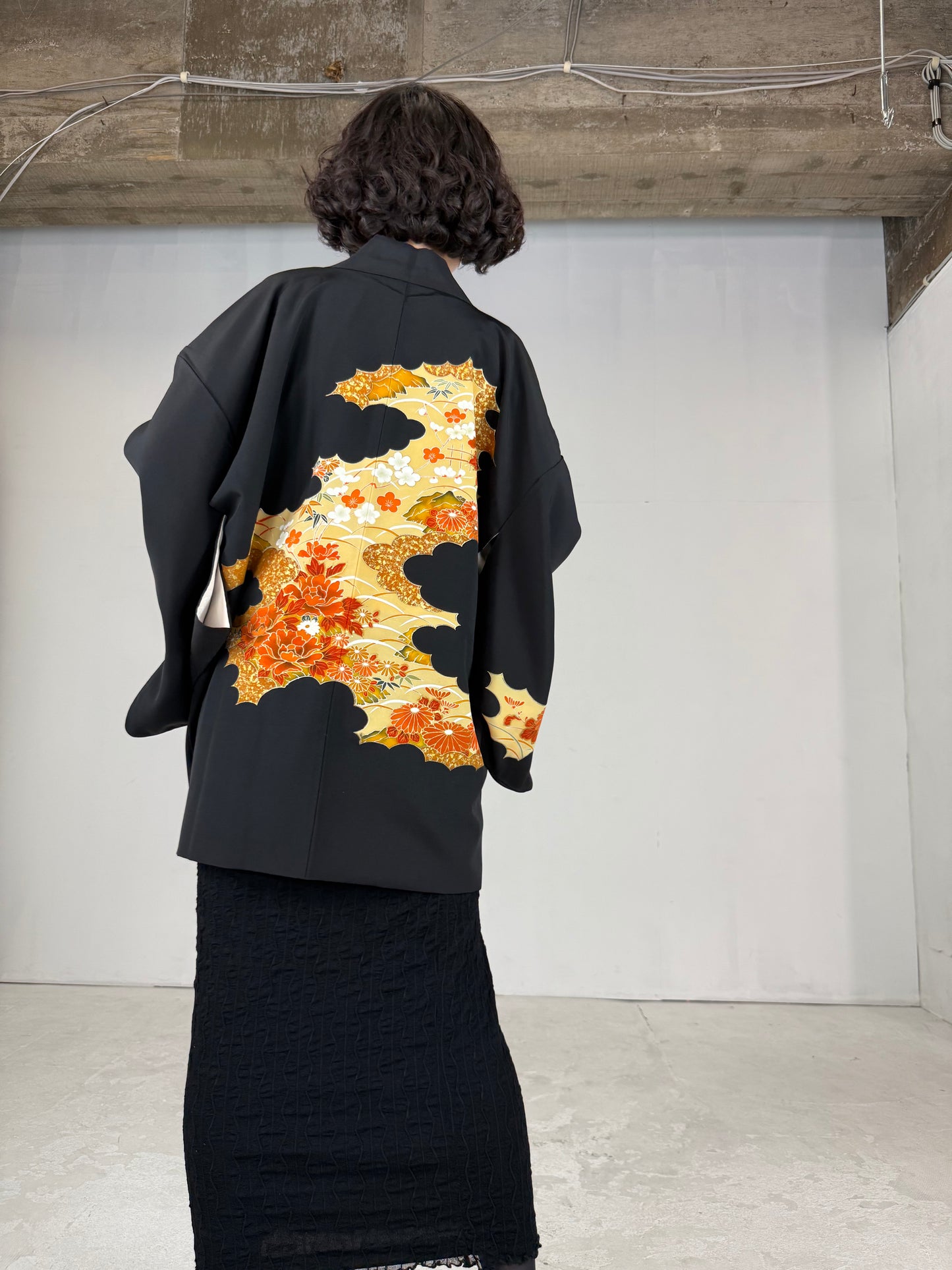 VINTAGE BLACK HAORI "shikinohana"