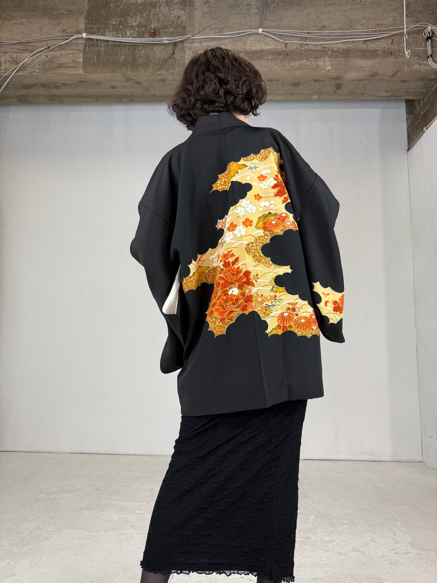 VINTAGE BLACK HAORI "shikinohana"