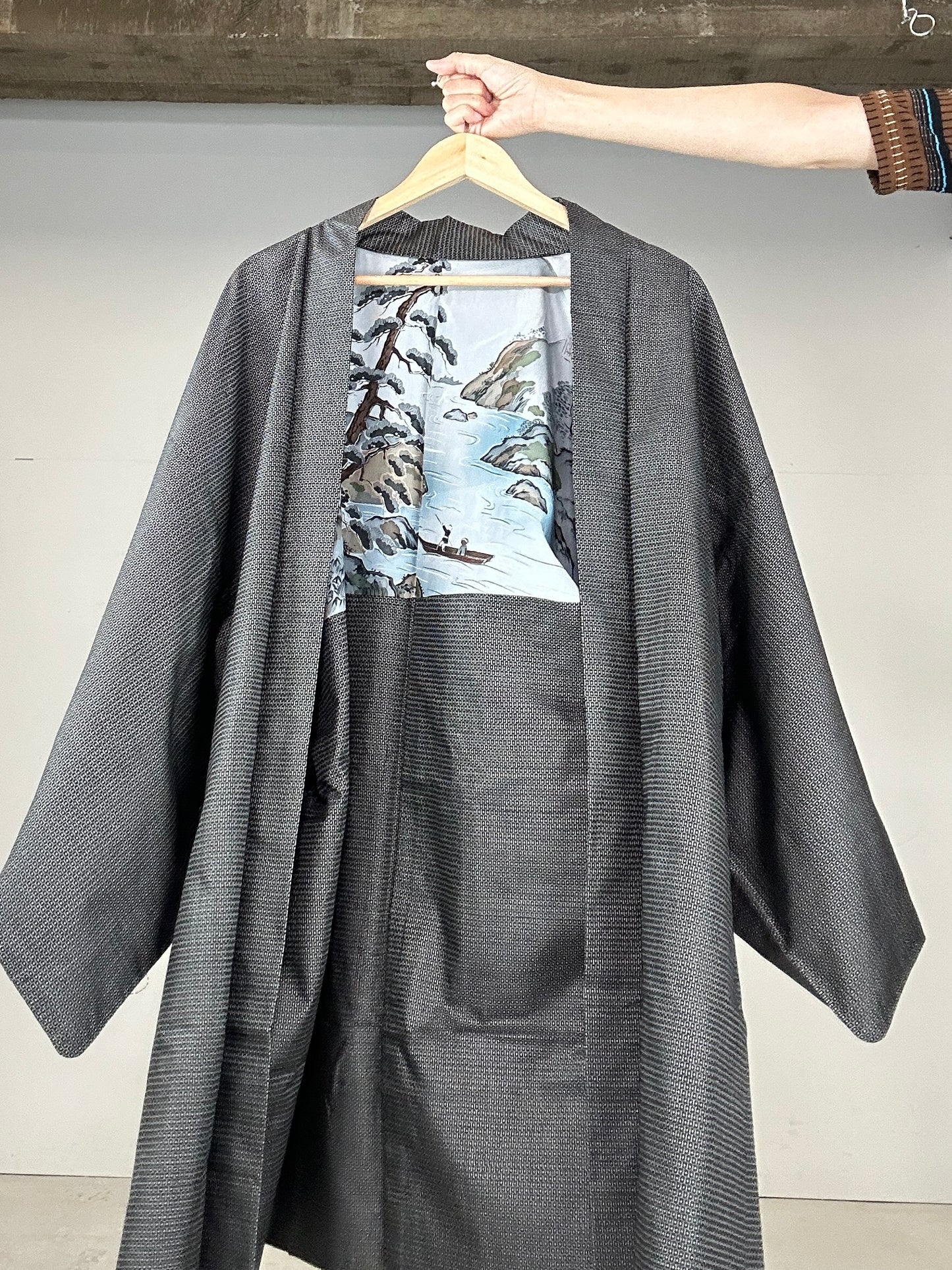 Oshima Tsumugi HAORI and KIMONO Skirt upcycled from Japanese kimono"寫生 shasei"