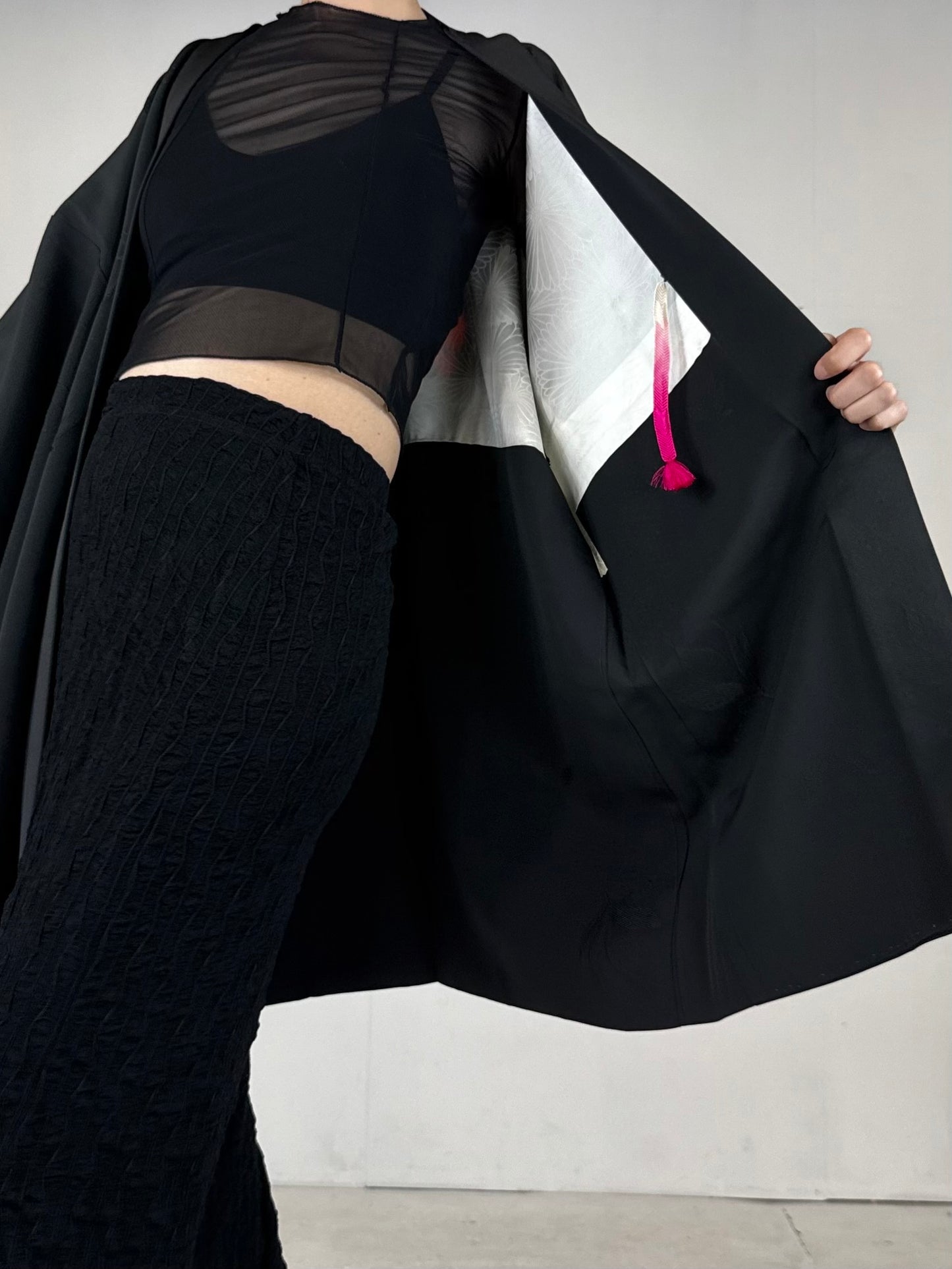 VINTAGE BLACK HAORI "youbana, showa, kamon"