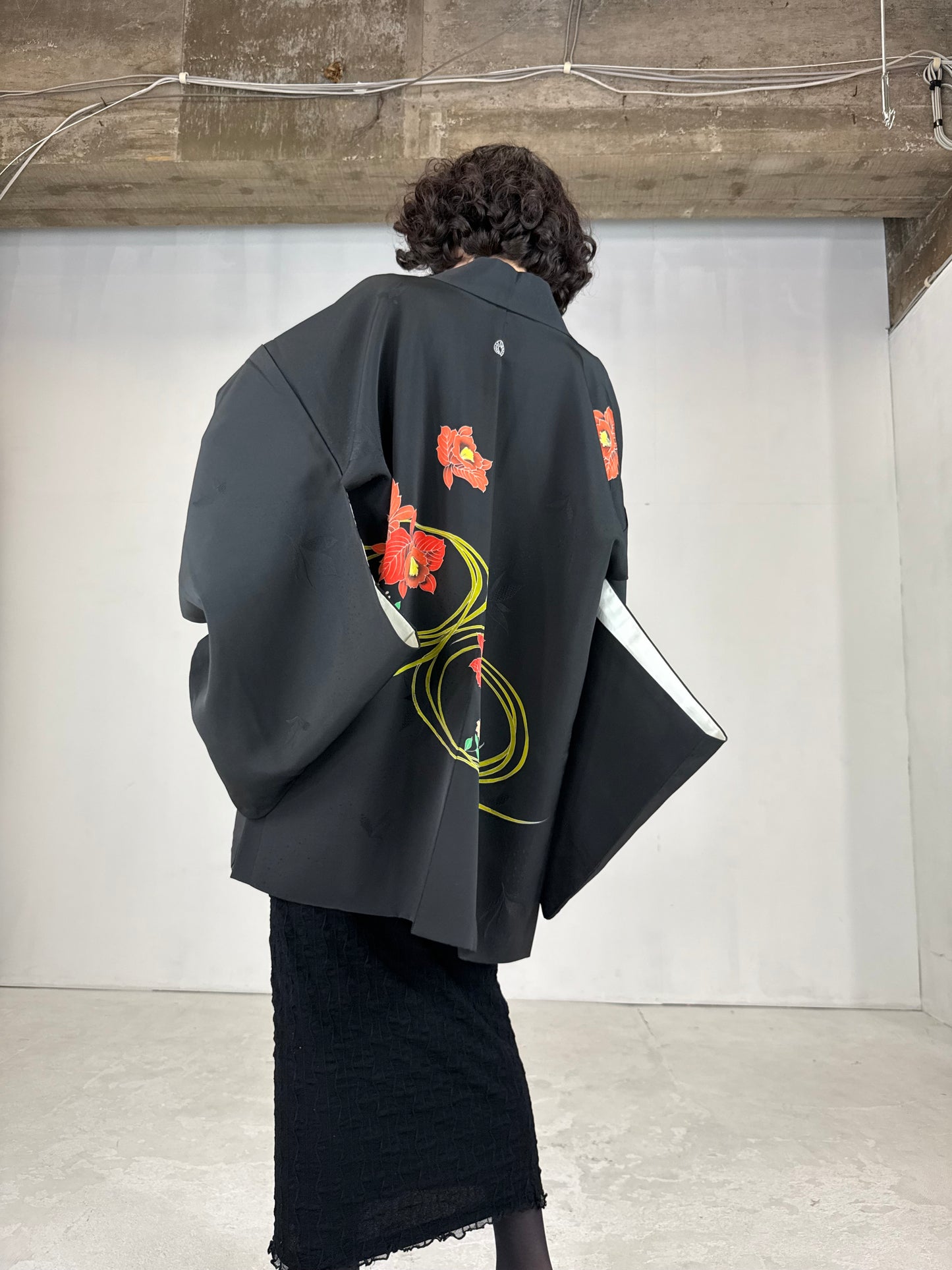 VINTAGE BLACK HAORI "youbana, showa, kamon"