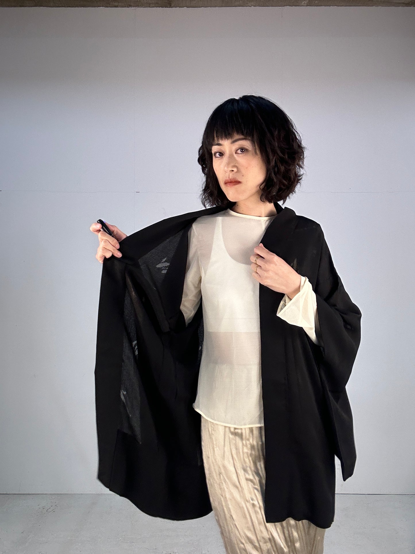 BLACK HAORI SHEER "koi"