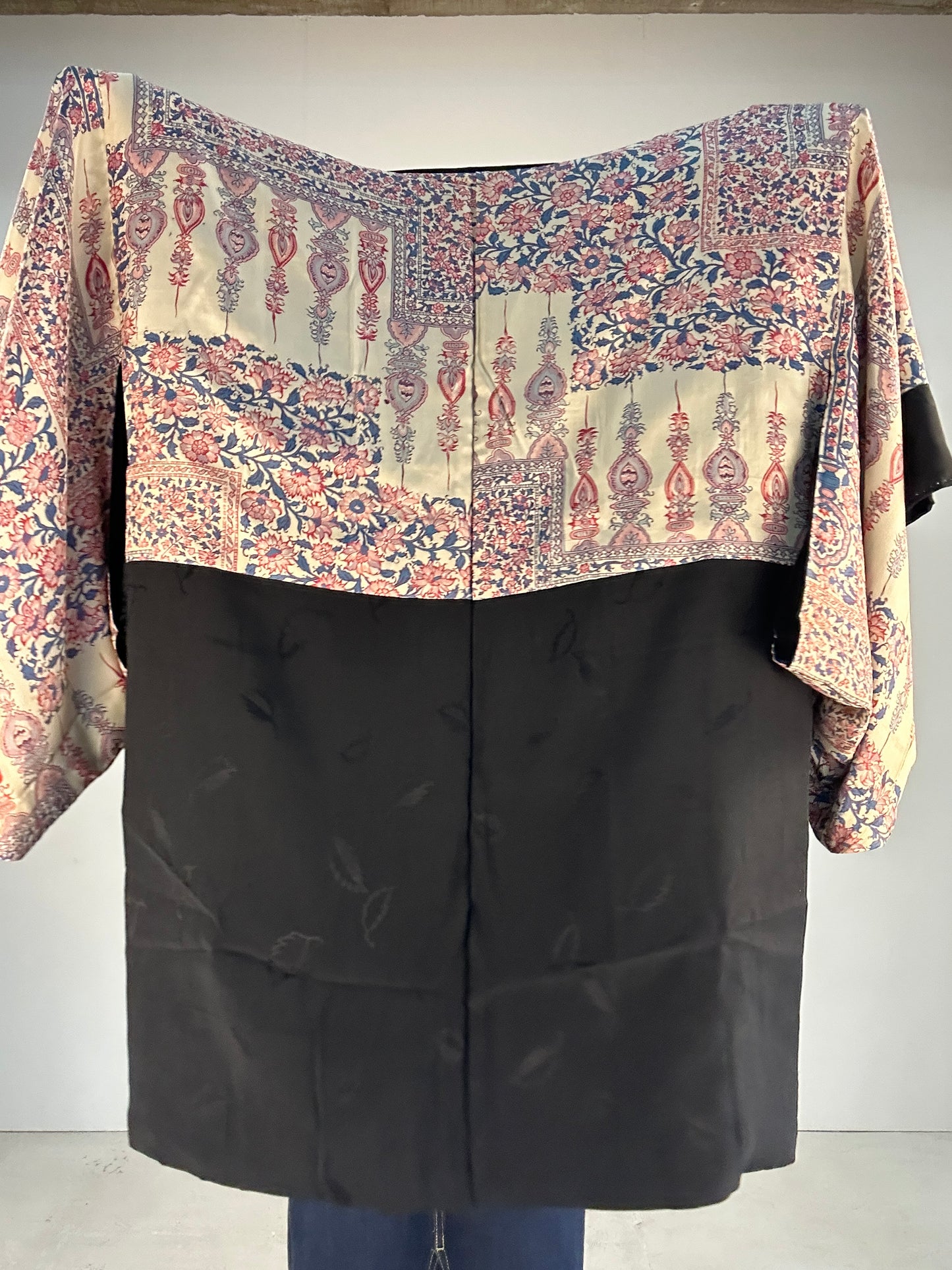 BLACK HAORI "antique paisley"