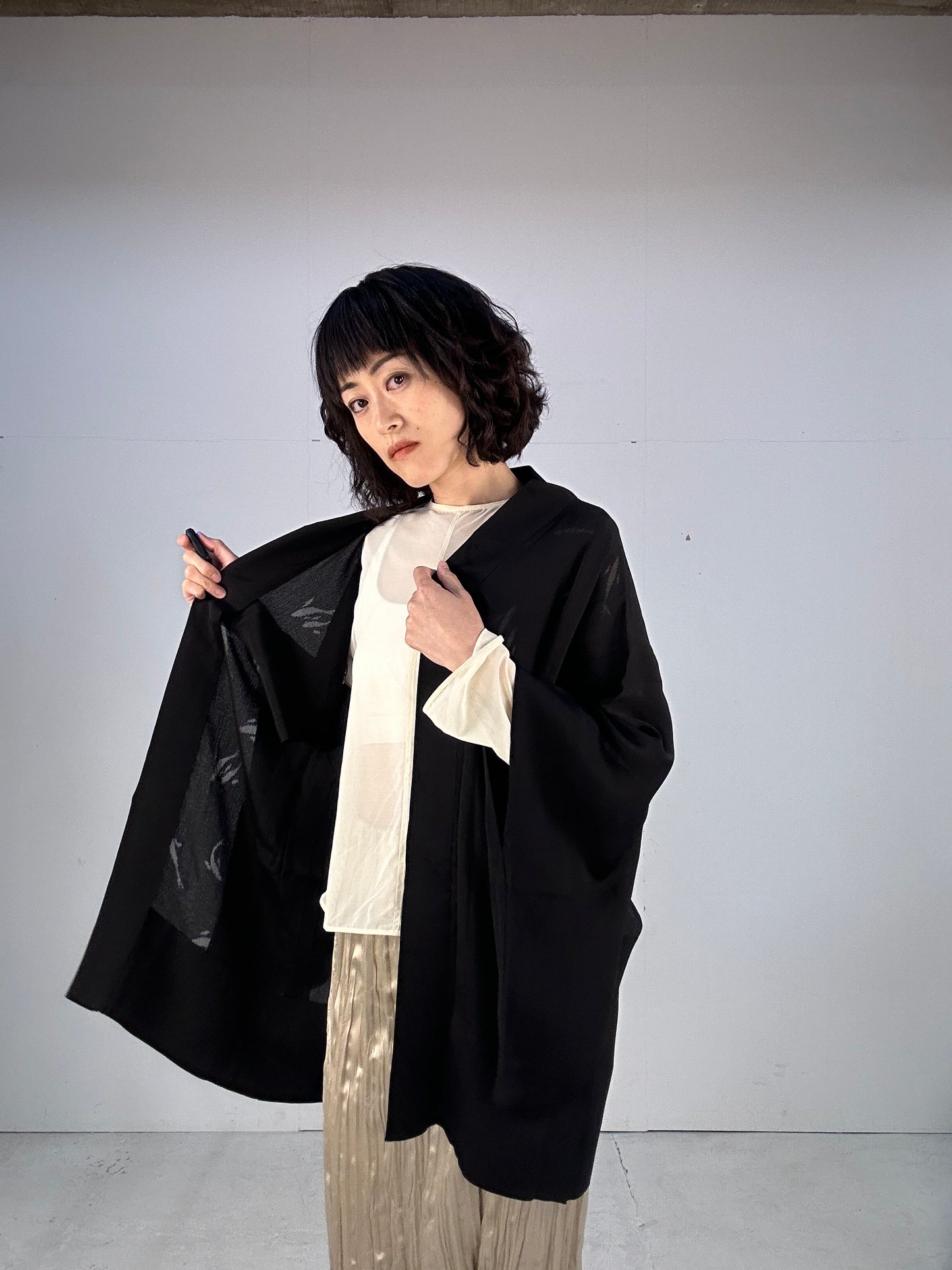 BLACK HAORI SHEER "koi"