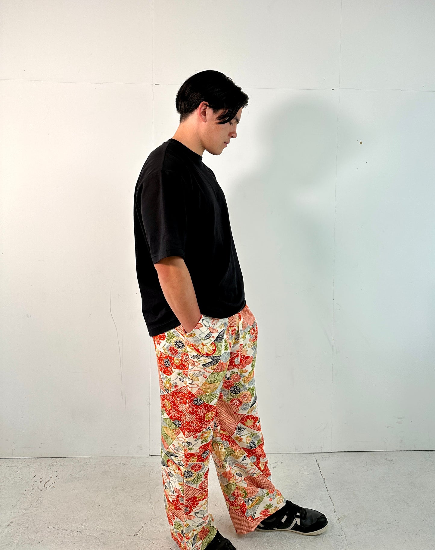 002_KIMONO UNISEX elastic waist pants upcycled from Japanese kimono