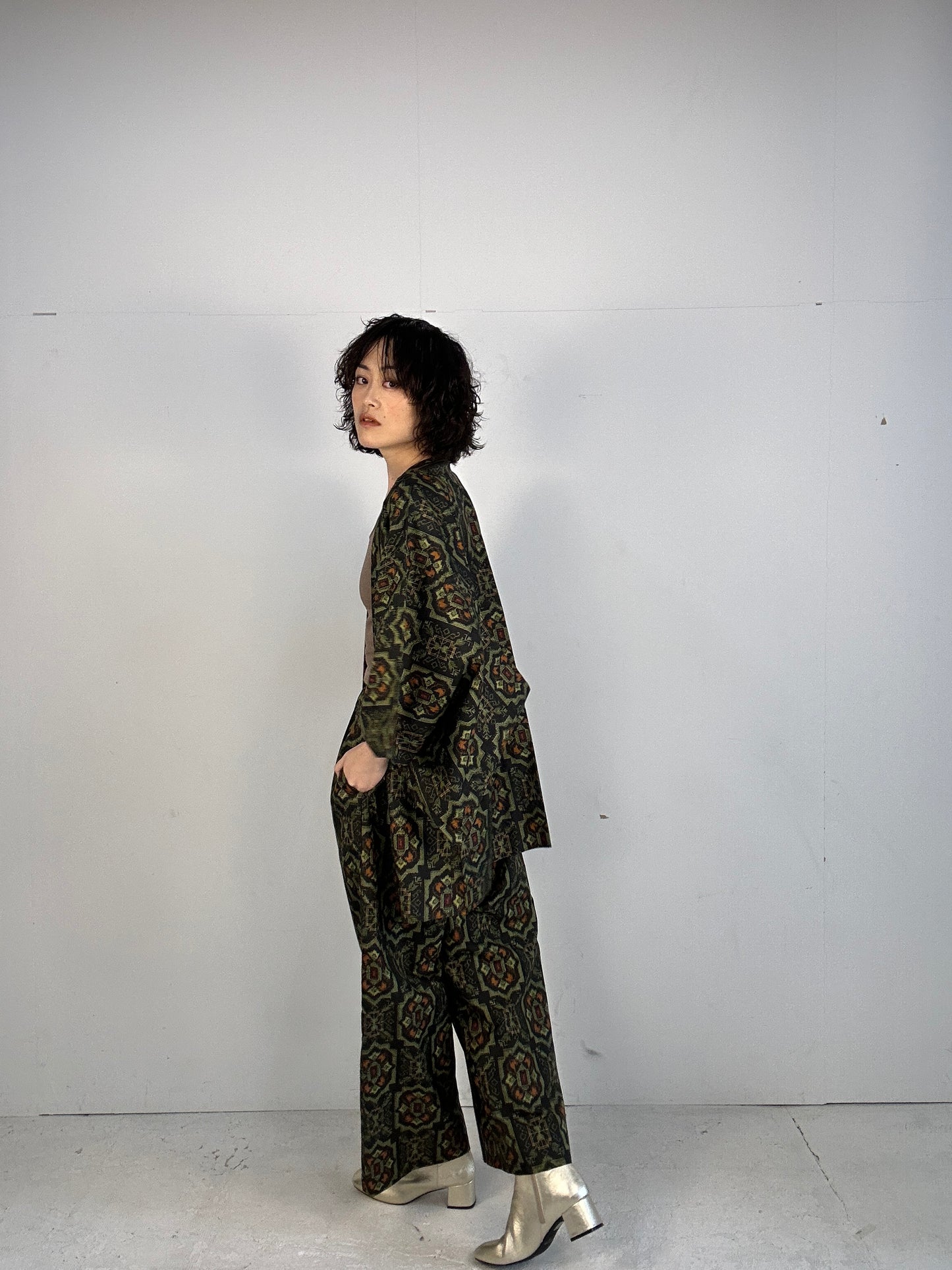 01 Tsumugi HAORI and KIMONO elastic waist pants upcycled from Japanese kimono(Unisex)