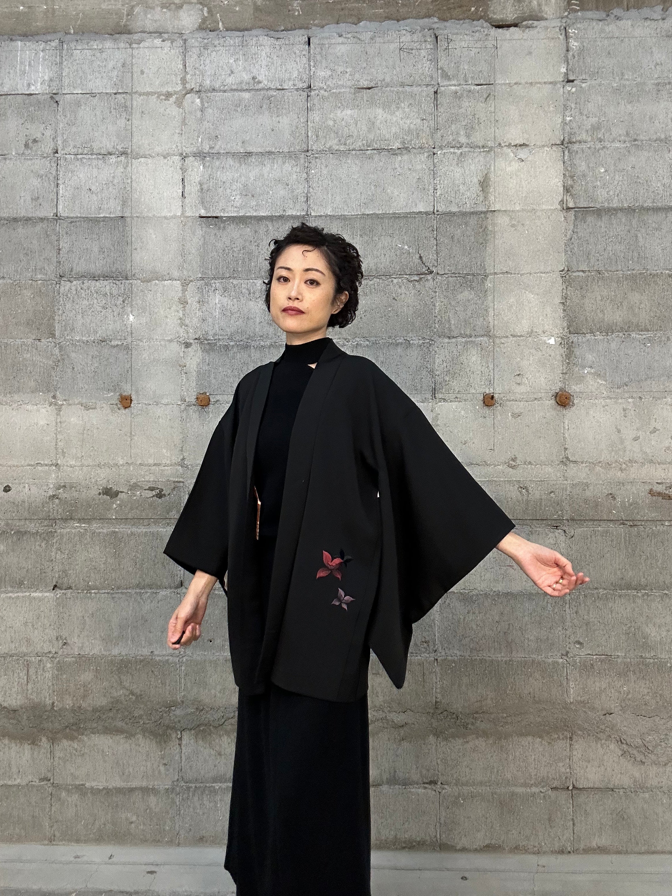 BLACK HAORI "013 Hana, Shishu" – MACHIKO KIMONO Japanese Kimonos ...