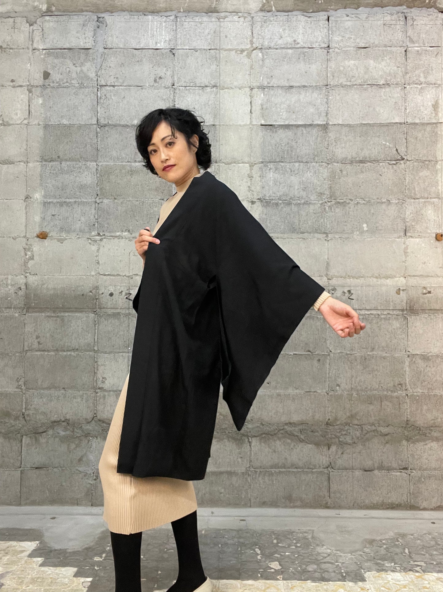 BLACK HAORI SHEER "crest,  plum flower"