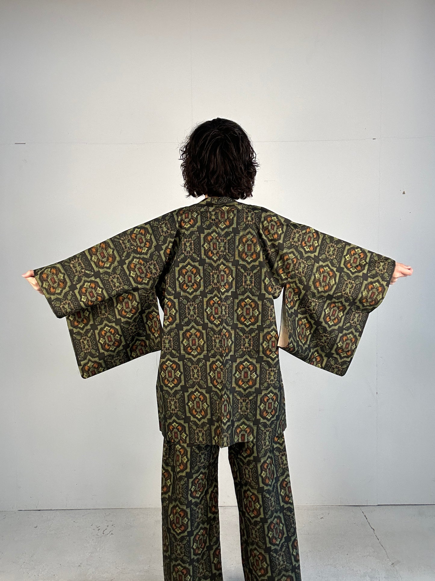 01 Tsumugi HAORI and KIMONO elastic waist pants upcycled from Japanese kimono(Unisex)