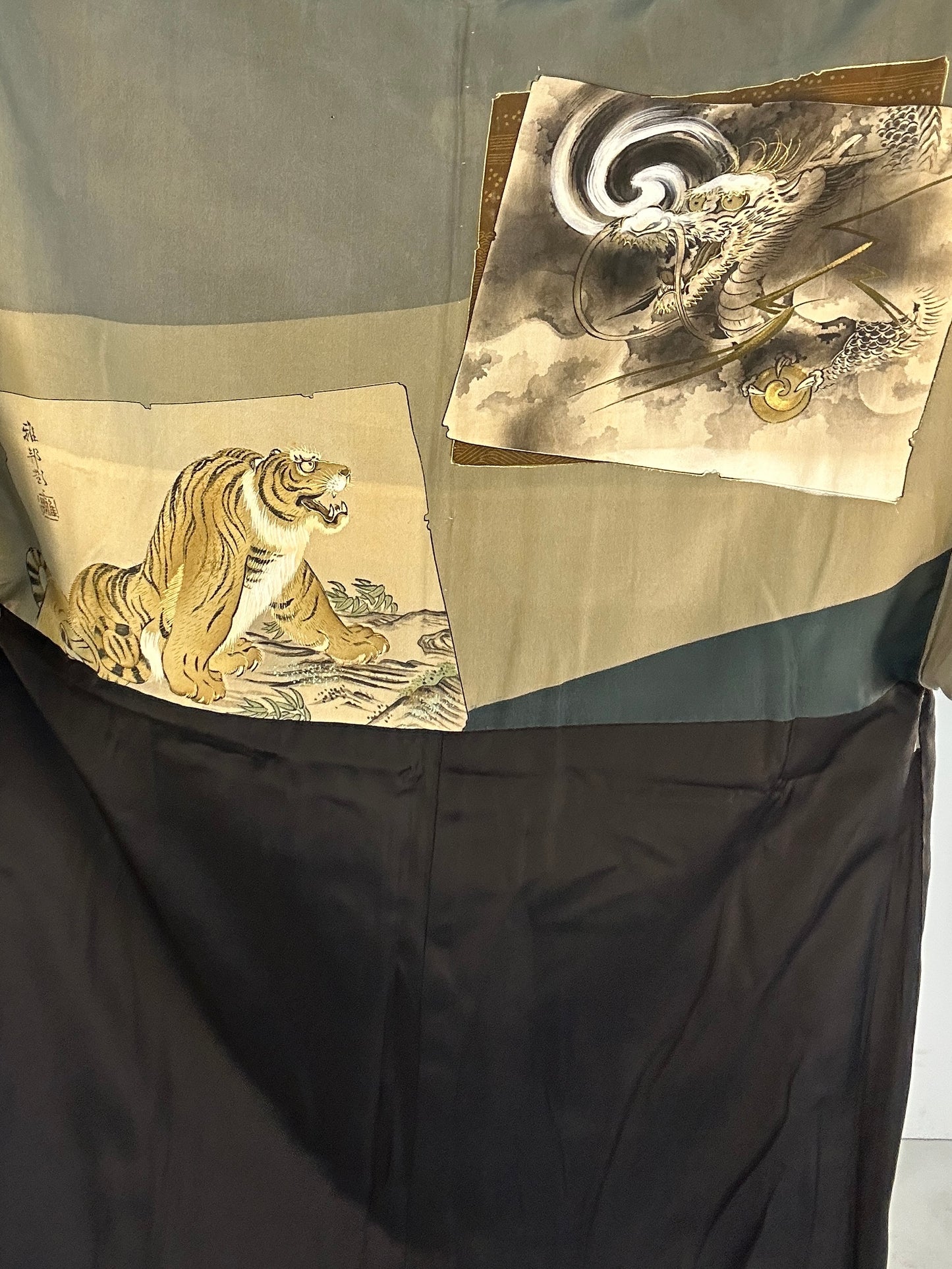 KUROMONTSUKI HAORI "dragon tiger"