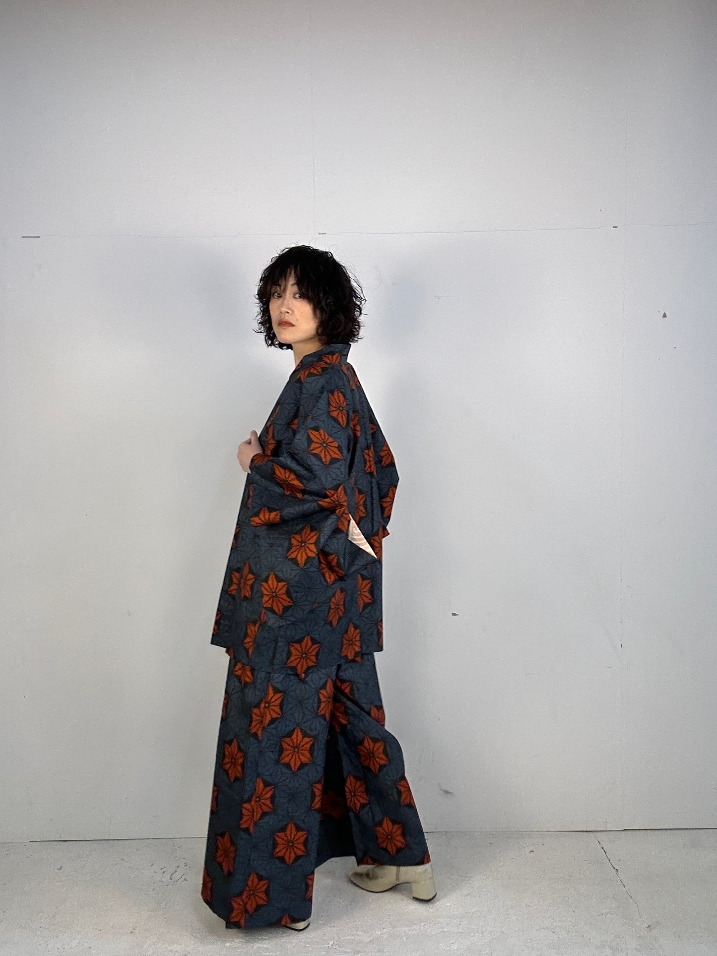 A_ Tsumugi HAORI  and KIMONO elastic waist pants upcycled from Japanese kimono(Dressy and wide)