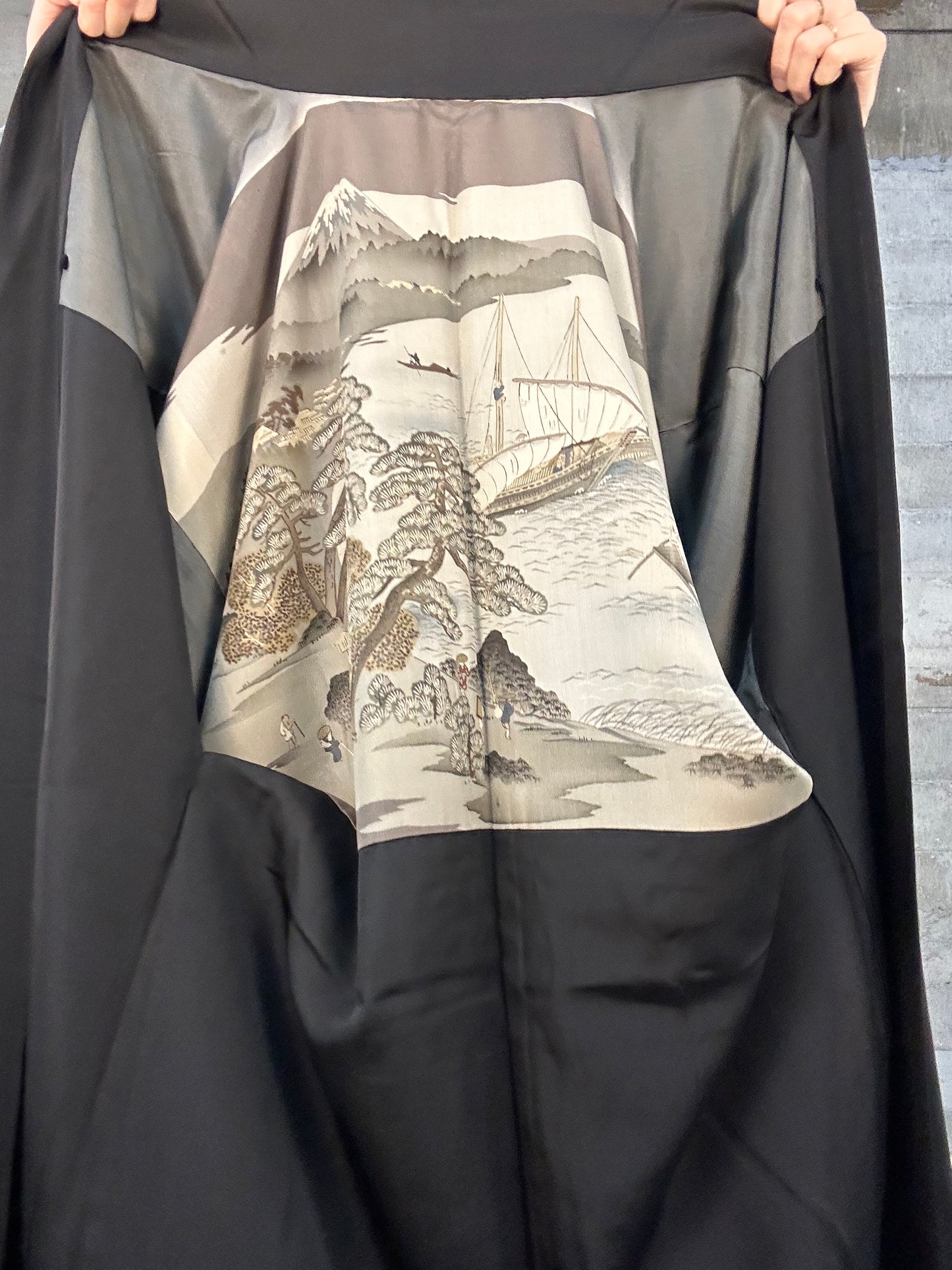 KUROMONTSUKI HAORI "Fuji, fune"